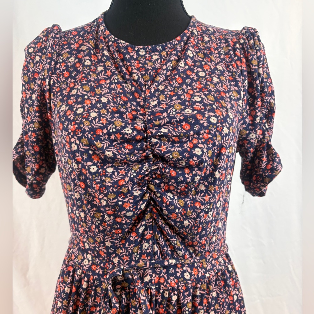 Boden Elegant Floral Mini Dress - Picture 2 of 6